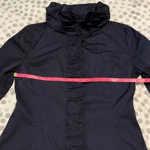 RAINFOREST Ruffle Front Hooded Packable Travel Raincoat Navy Size Small - Picture 10 of 14